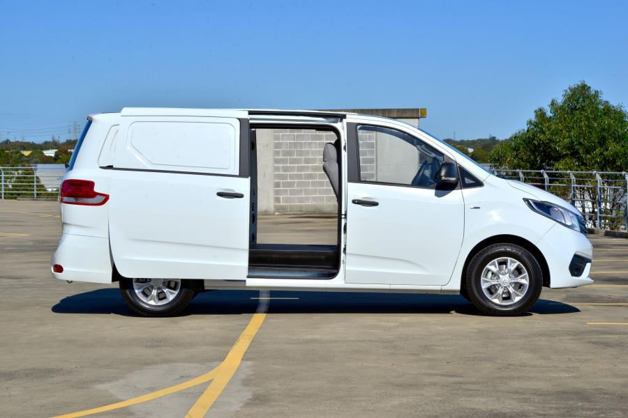  LDV G10 Van 2015 года  (фото 18 из 18)